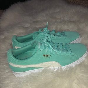 teal puma shoes